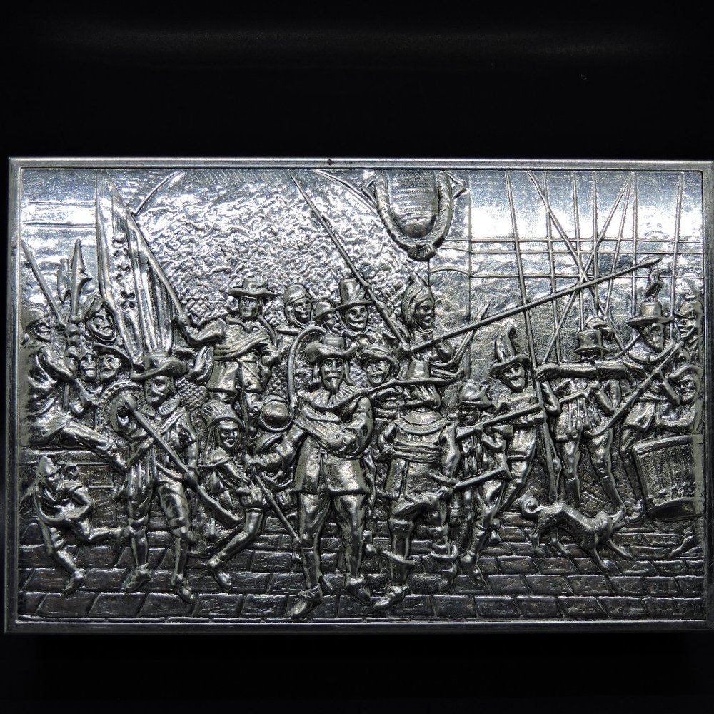 Vintage Daher Co. Rembrandt Metal Lid / Plastic Storage Trinket Box